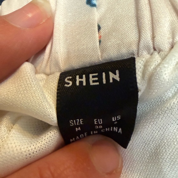 SHEIN Women’s Butterfly Maxi Skirt - Picture 6 of 6